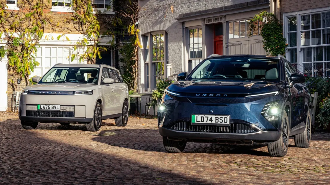 Omoda and Jaecoo electric car models.